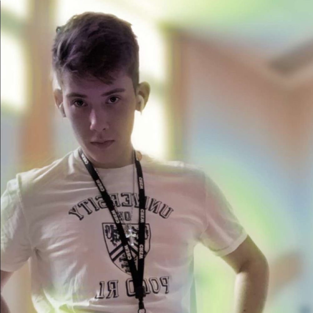 Meet your Posher, Chaz